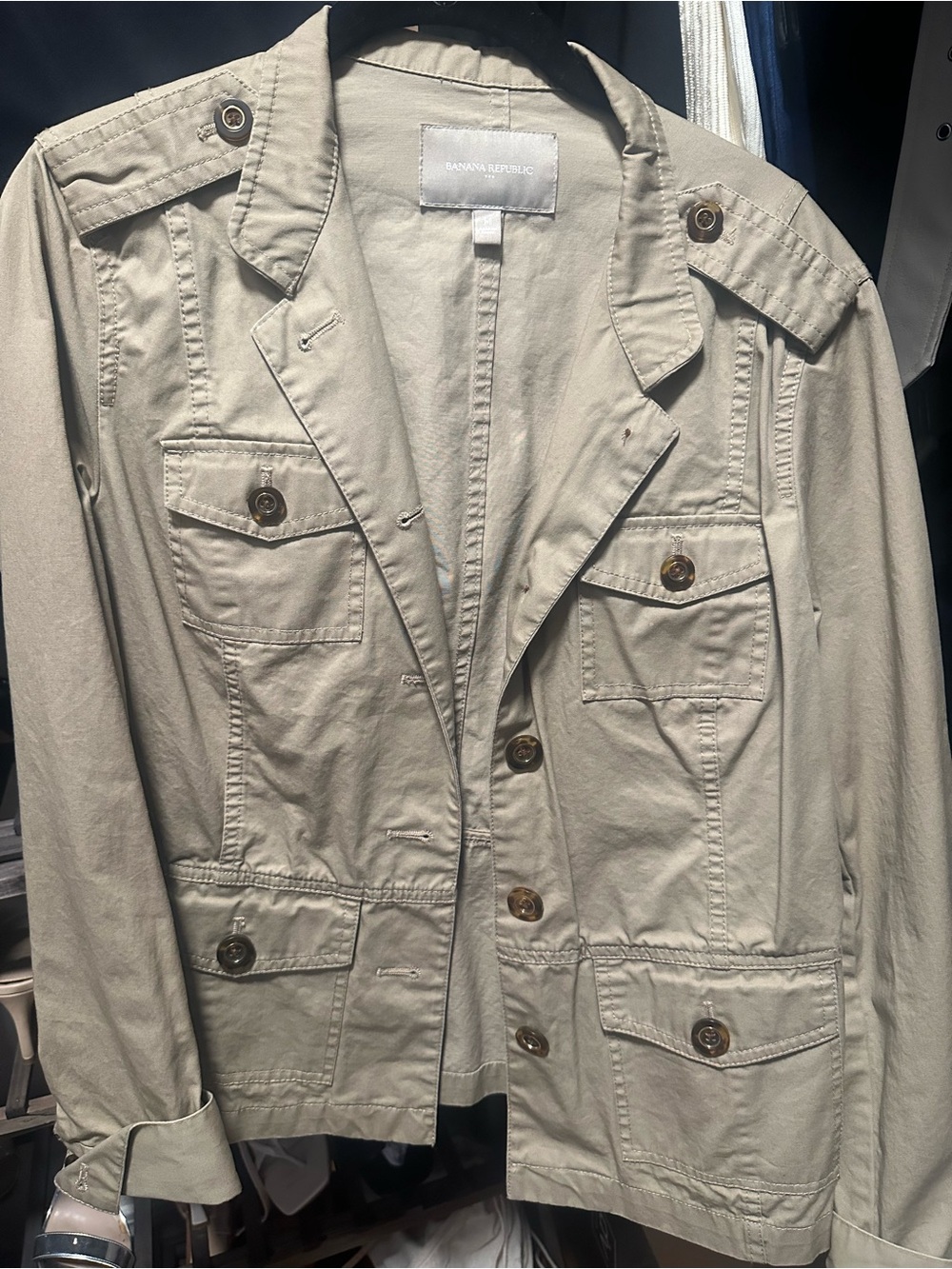 Banana Republic Women's Light Tan Utility Jacket with Flap Pockets